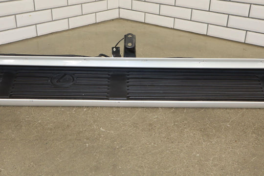 04-09 Lexus GX470 Pair of OEM Running Boards Blizzard Pearl (070) See Photos