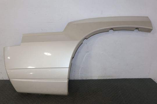 03-06 Cadillac Escalade Short WB Rear Right Quarter Panel Moulding White Diamond