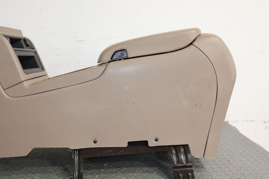 03-06 Yukon/Suburban/Silverado Center Floor Console (Neutral 522) W/ Lid