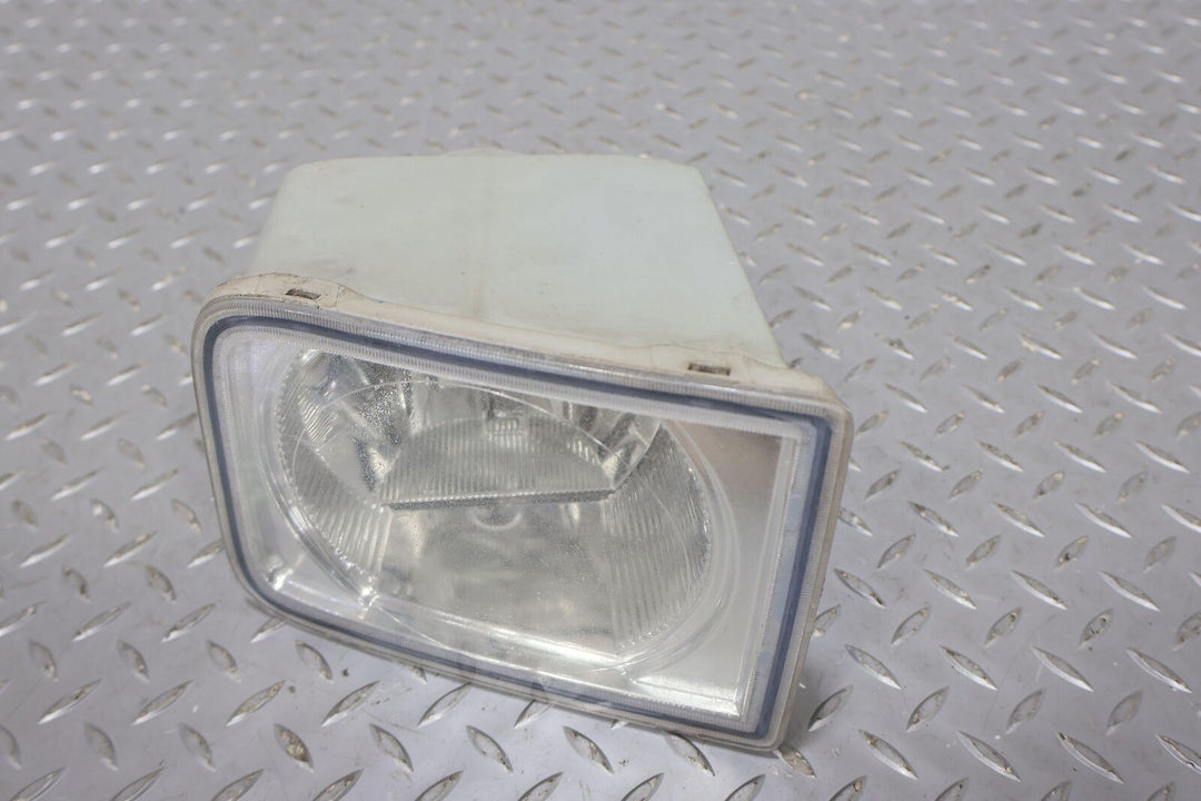 04-08 Cadillac XLR Driver Left LH Front Fog Light Lamp (Tested)