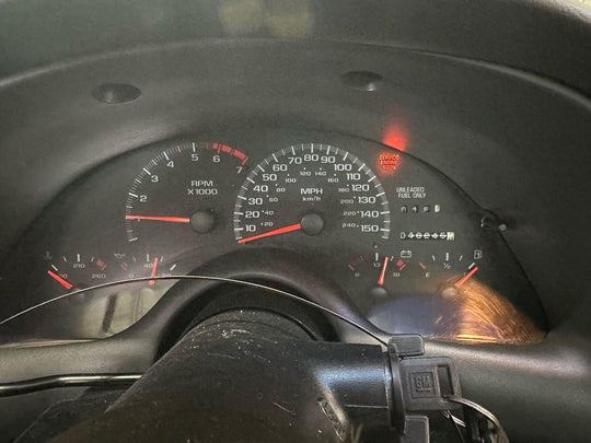 1997 chevy Camaro 5.7L V8 (LT1) OEM Speedometer Instrument Cluster 150mph