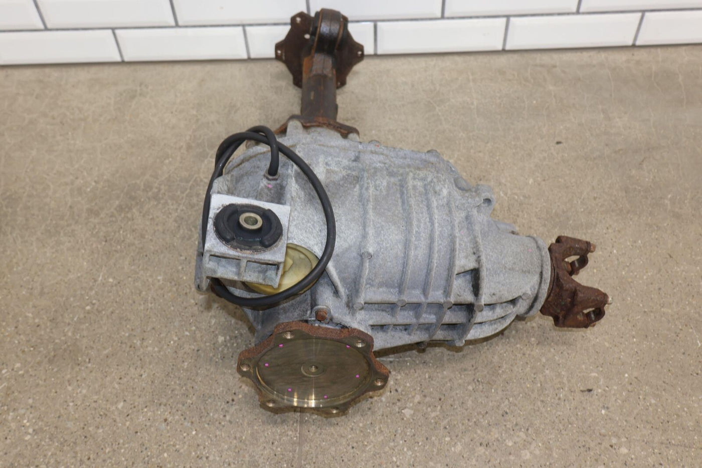 2003-2007 Hummer H2 Front Carrier Differential 4.10 Gear Ratio (GT5) 73K Mies