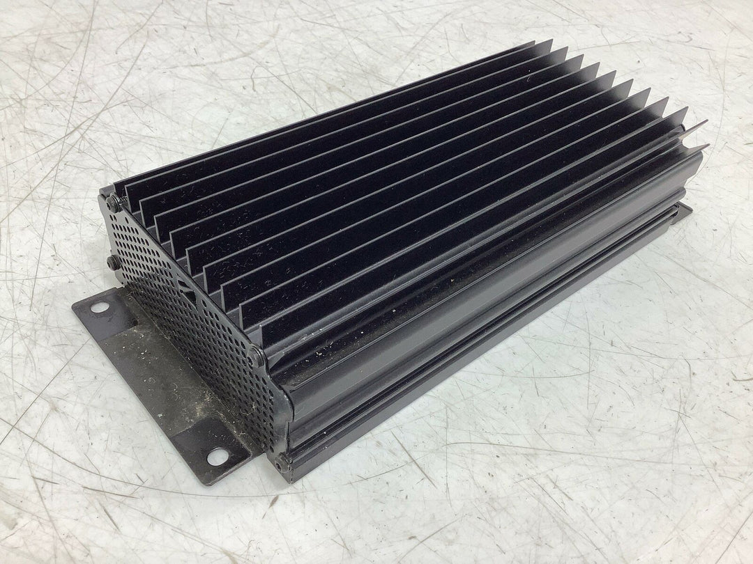 99-00 Cadillac Escalade/Yukon Denali Factory Radio Amplifier OEM (15035098)