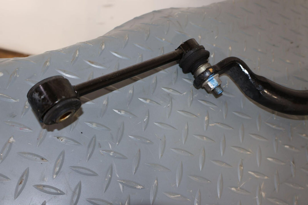 17-21 Chevy Camaro ZL1 OEM Rear Suspension Stabilizer Bar (84026884 6864u)