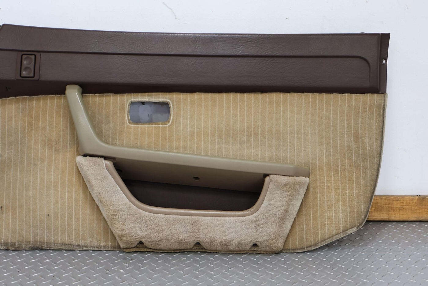 84-85 Porsche 944 Right RH Door Trim Panel (Grey Beige RK) Cracked Plastics