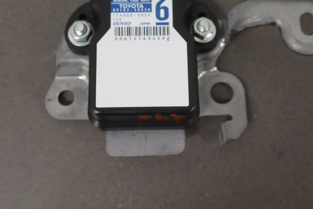 17-19 Lexus GX460 Yaw Rate Control Module (89183-48030) OEM