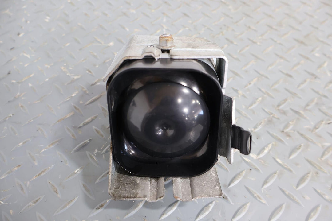 2000-2007 Genuine Volvo V70 MK2 Anti Theft Siren Alarm Horn (8637399)