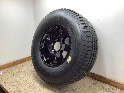 06-10 Hummer H3 Full-Size 16 Inch Aluminum Spare With Wrangler RTS Tire