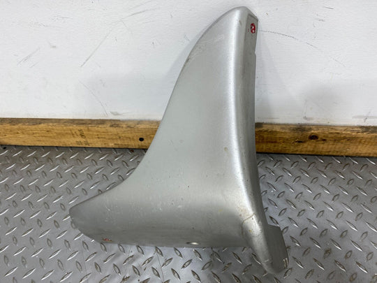 92-02 Mazda RX7 FD Right Lower Quarter Panel Corner Moulding (Silver Stone 3L)