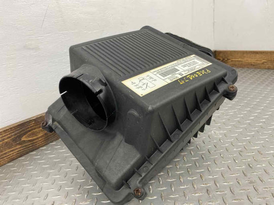 03-06 Chevy Suburban Silverado Tahoe 5.3L Air Cleaner (Box & Lid Only) See Notes