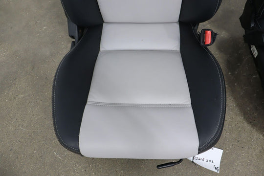 1999-2000 Mazda Miata NB Pair of Bucket Seats Manual Black/Silver *Recovered*