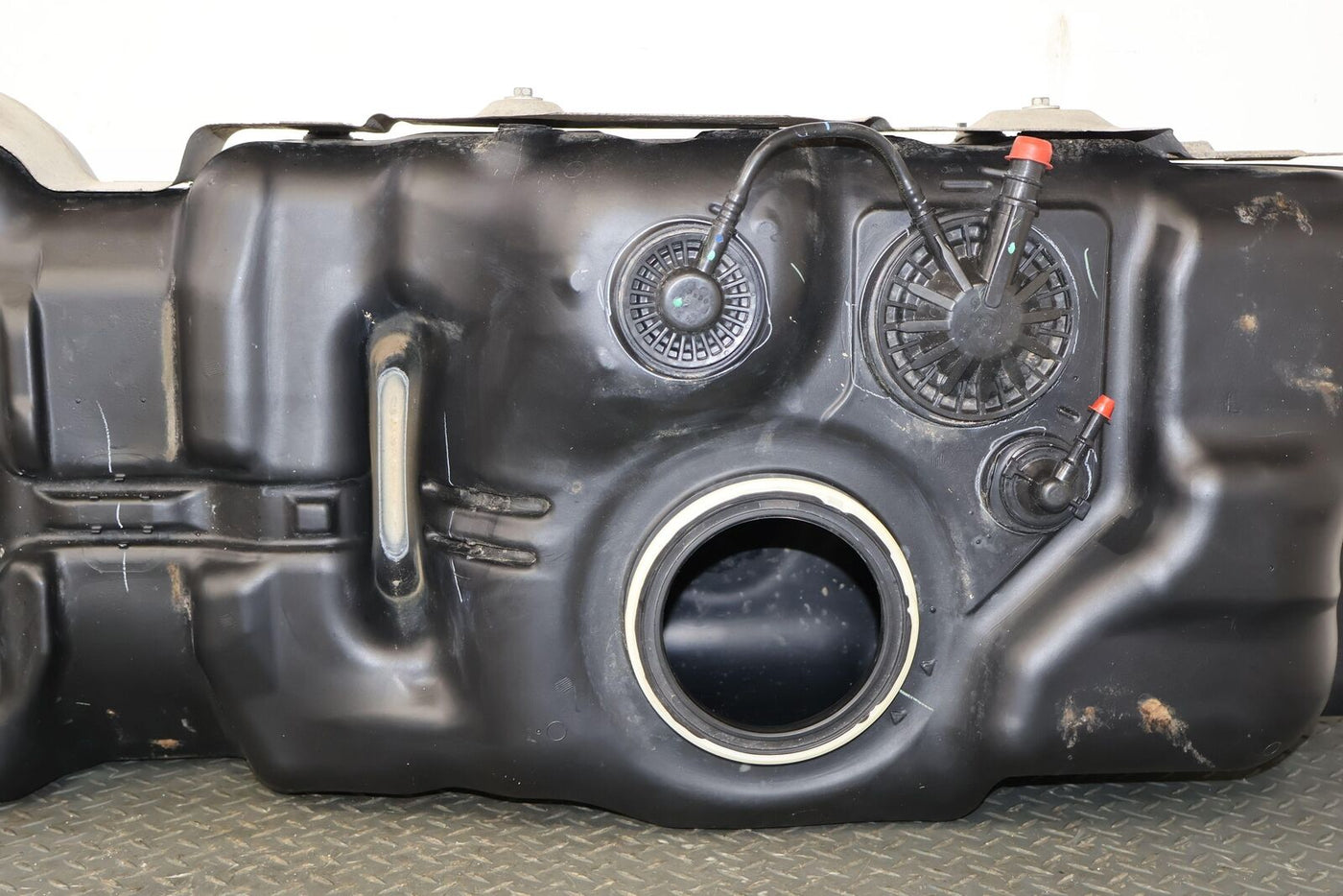 03-09 Lexus GX470 Gas Gasoline Fuel Tank (No Fuel Pump) 165K Miles