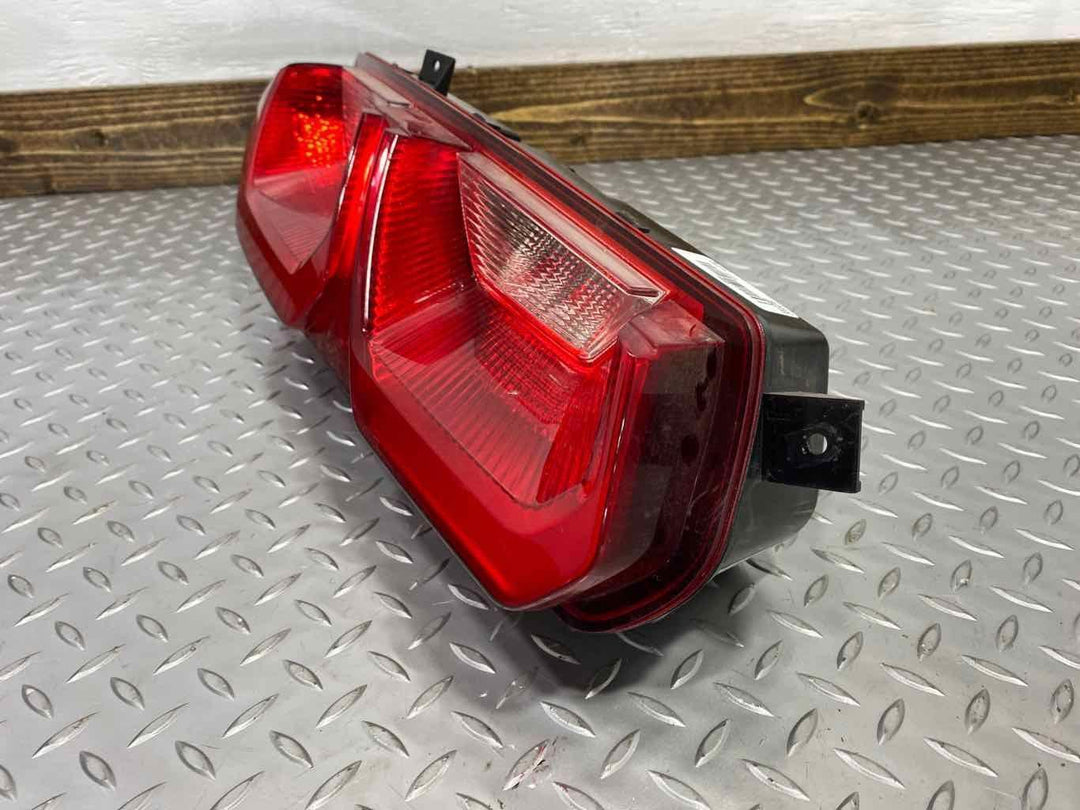 14-19 Chevy Corvette C7 Z51 Left LH Tail Light W/ Grille (Tested) OEM