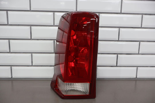 02-06 Cadillac Escalade Short WB Rear Left LH Tail Light Lamp (Tested) OEM