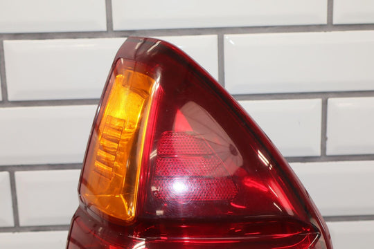 03-07 Lexus GX470 (W/O SportPackage) RH Right Pass Rear Tail Light Lamp Scuffed