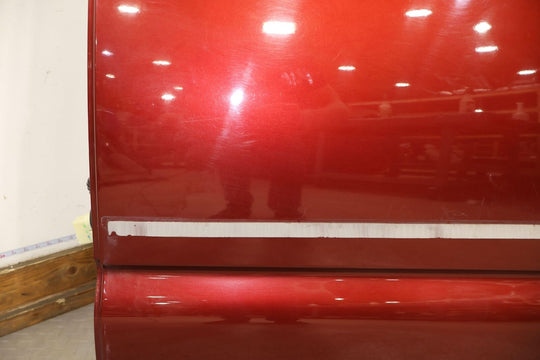 02-06 Cadillac Escalade Short WB Rear Left Door W/Privacy Glass (Redfire 72U)