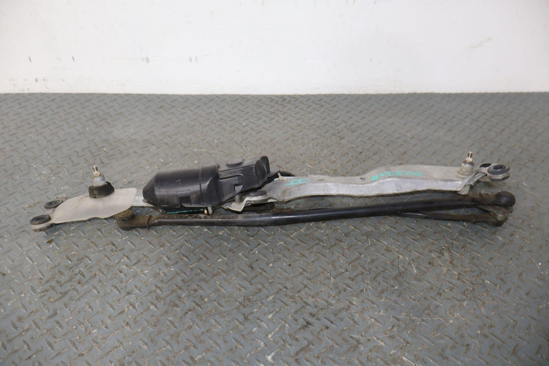 92-00 Lexus SC300 SC400 Windshield Wiper Transmission With Motor (Tested)