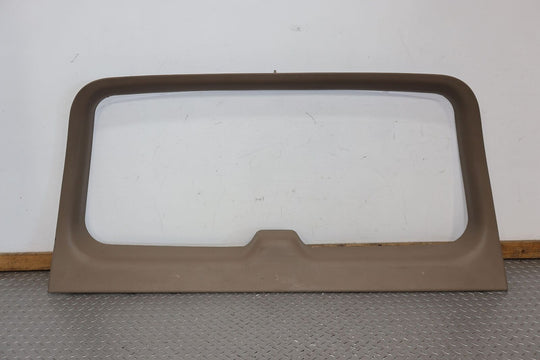 02-06 GMC Yukon/Tahoe Upper & Lower Interior Liftgate Trim Panel (Sandstone 822)