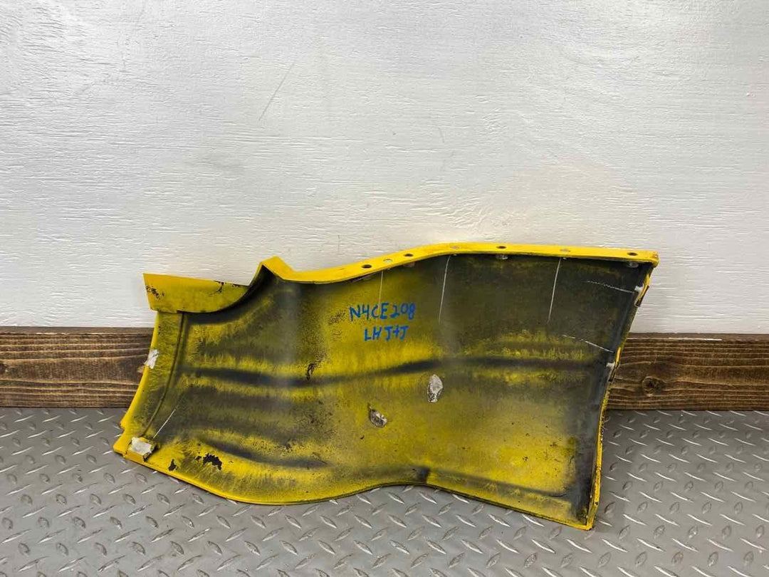 03-06 Chevy SSR LH Driver Front Rocker Moulding (Yellow Tintcoat 79U) Front Only