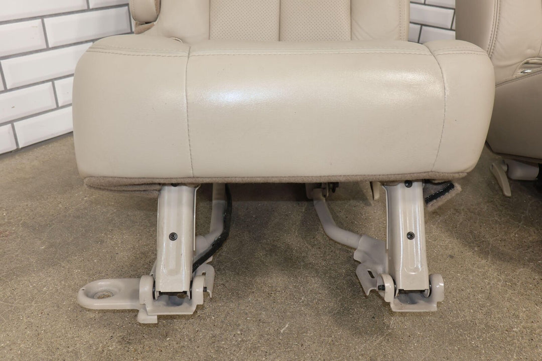 03-06 Cadillac Escalade Short WB 2nd Row Leather Seat Set (Shale 152) Mild Wear