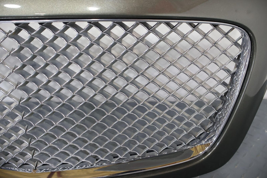 03-10 Bentley Continental GT Front Grille OEM (Cypress LK7Y) Blemishes / Cracks