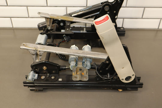 https://i.ebayimg.com/00/s/MTA2N1gxNjAw/z/BGwAAeSwgntqBTXe/$_57.JPG?set_id=8800005007