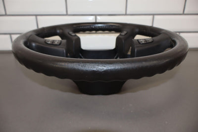 03-07 Hummer H2 OEM Leather Steering Wheel (Ebony) Mild Wear