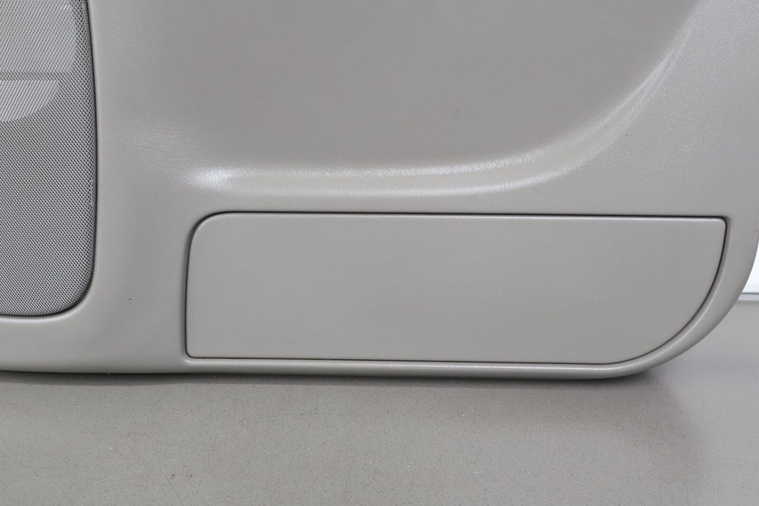 03-06 GMC Sierra Crew Cab Rear Right RH Interior Door Trim Panel (Pewter 922)