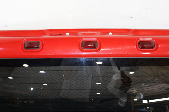 03-09 Hummer H2 Decklid Hatch W/Tail Finish Panel (Victory Red 74U) Latch Broken