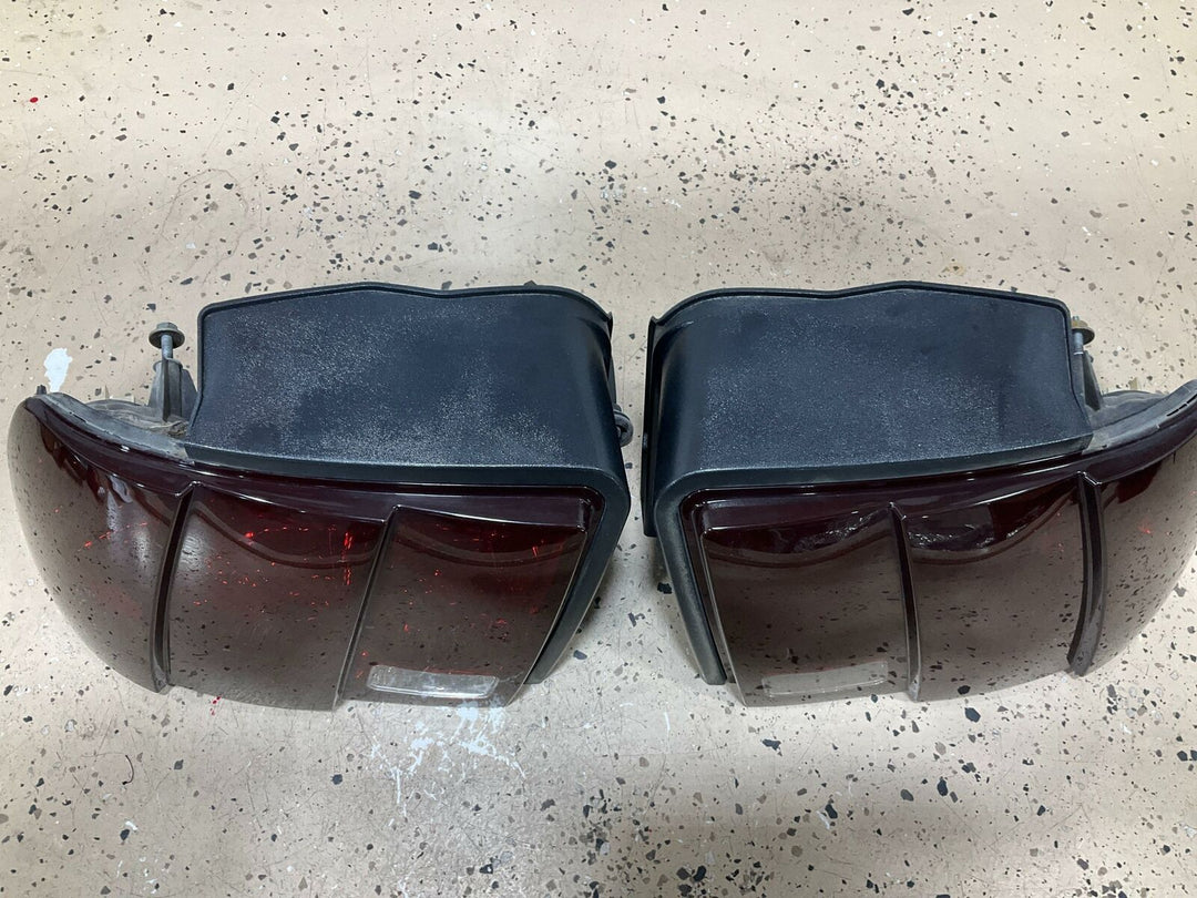 99-04 Ford Mustang Aftermarket Spray Tinted Tail Light Pair (Left/Right)