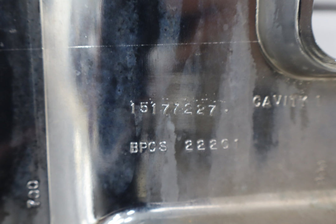 47289473