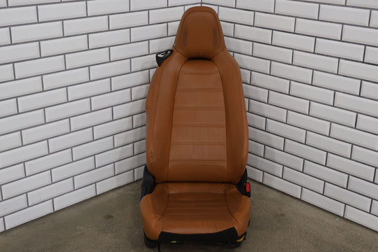 17-19 Fiat 124 Spider Lusso Front Right RH Manual Leather Seat (Saddle Leather)