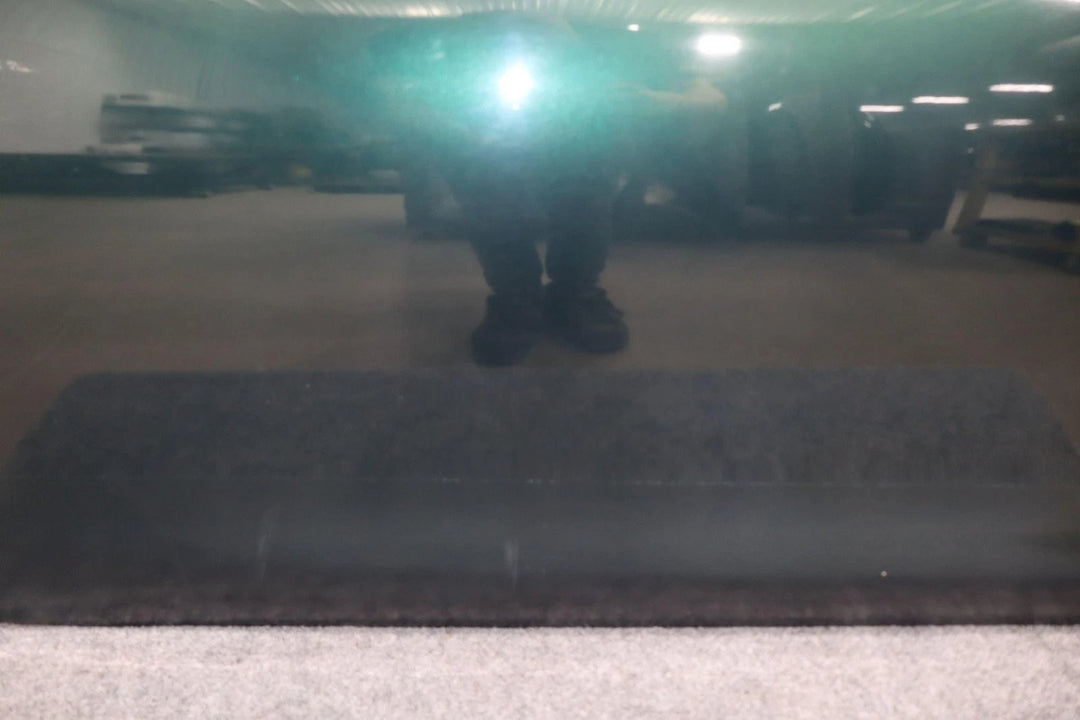 47318635