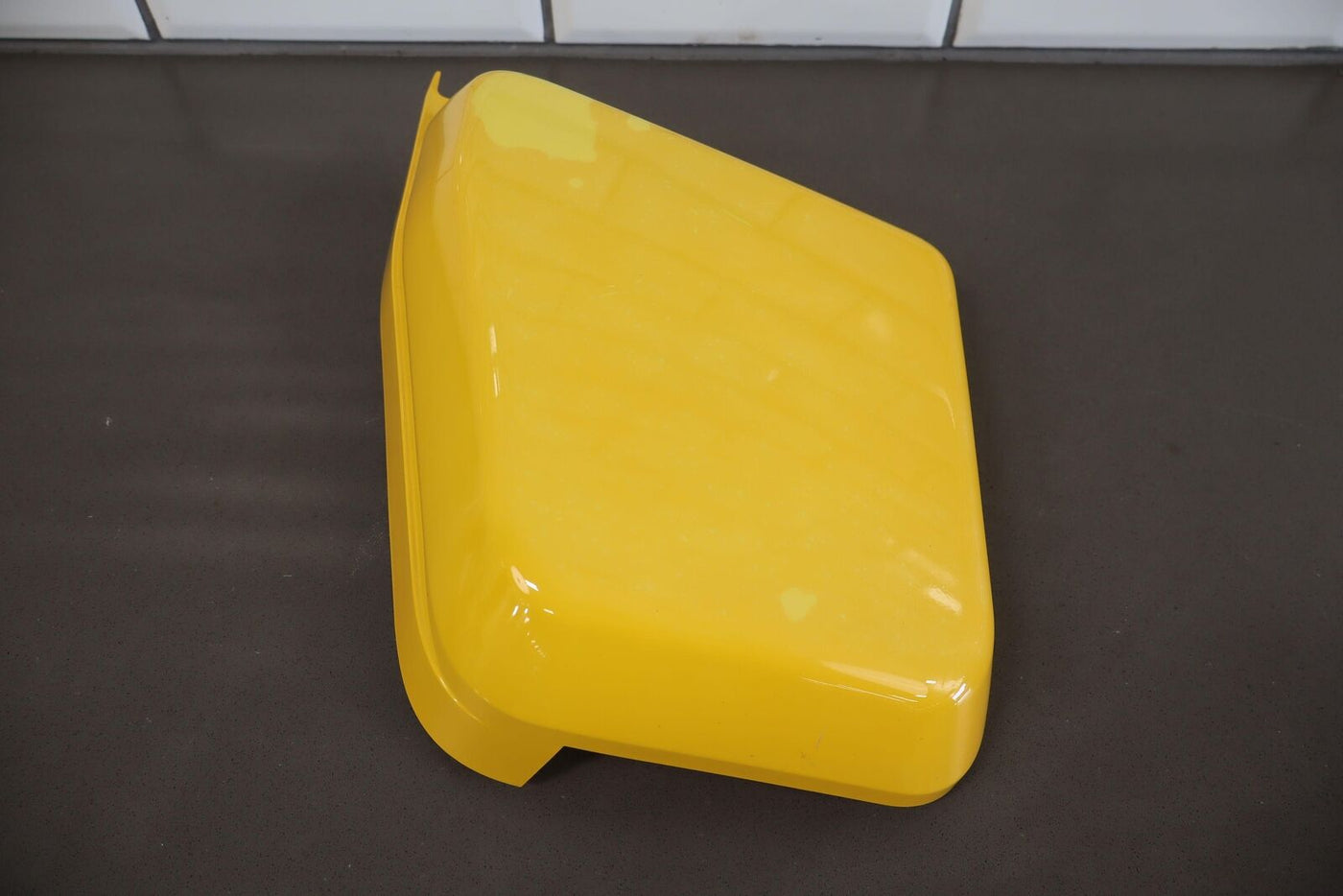 03-09 Hummer H2 Right Passenger Cowl Vent Panel End Cap Yellow 43U