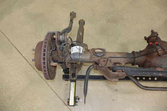 03-06 Cadillac Escalade OEM Rear Axle Rear End (3.73 GT4) 151k