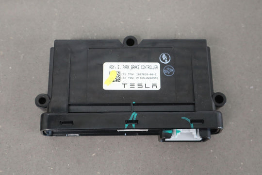 2016 Tesla Model X Electric Park Brake Control Module 1007618-00-E