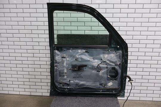 99-06 Silverado Sierra Crew Cab Front Left Electric Door W/ Glass (Dark Green)