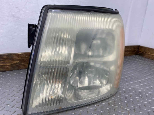 05-06 Cadillac Escalade EXT Left LH HID Headlight (Hazey Lense) Tested 10010789