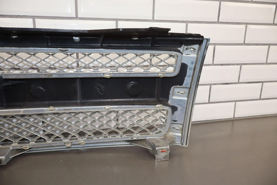 07-13 Chevy Silverado OEM Chrome Grille Assembly (See Photos)