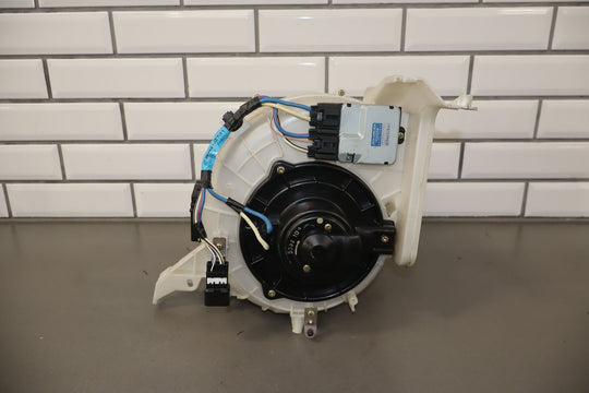 https://i.ebayimg.com/00/s/MTA2N1gxNjAw/z/qpAAAeSwSeRqBTJA/$_57.JPG?set_id=8800005007
