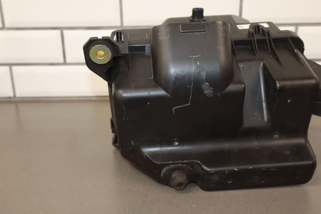 03-05 Mazda Miata NB 1.8L OEM Airbox Base & Lid (No MAF or Tube)