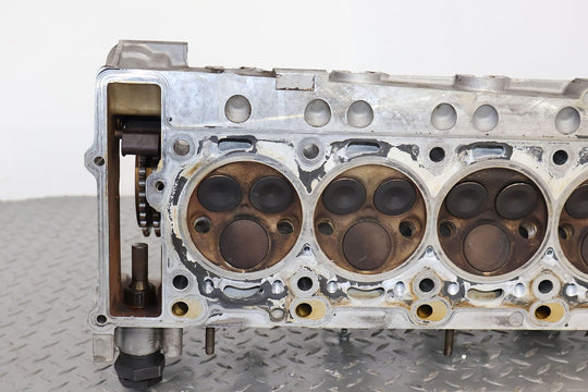 08-11 Maybach 57 5.5L V12 SOHC Right Engine Cylinder Head W/ Valves & Camshaft