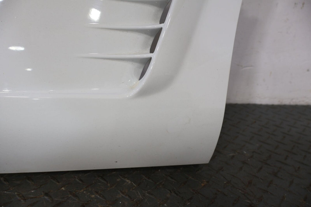 91-96 Chevy C4 Corvette Passenger Right Fender (Artic White 10U) See Notes