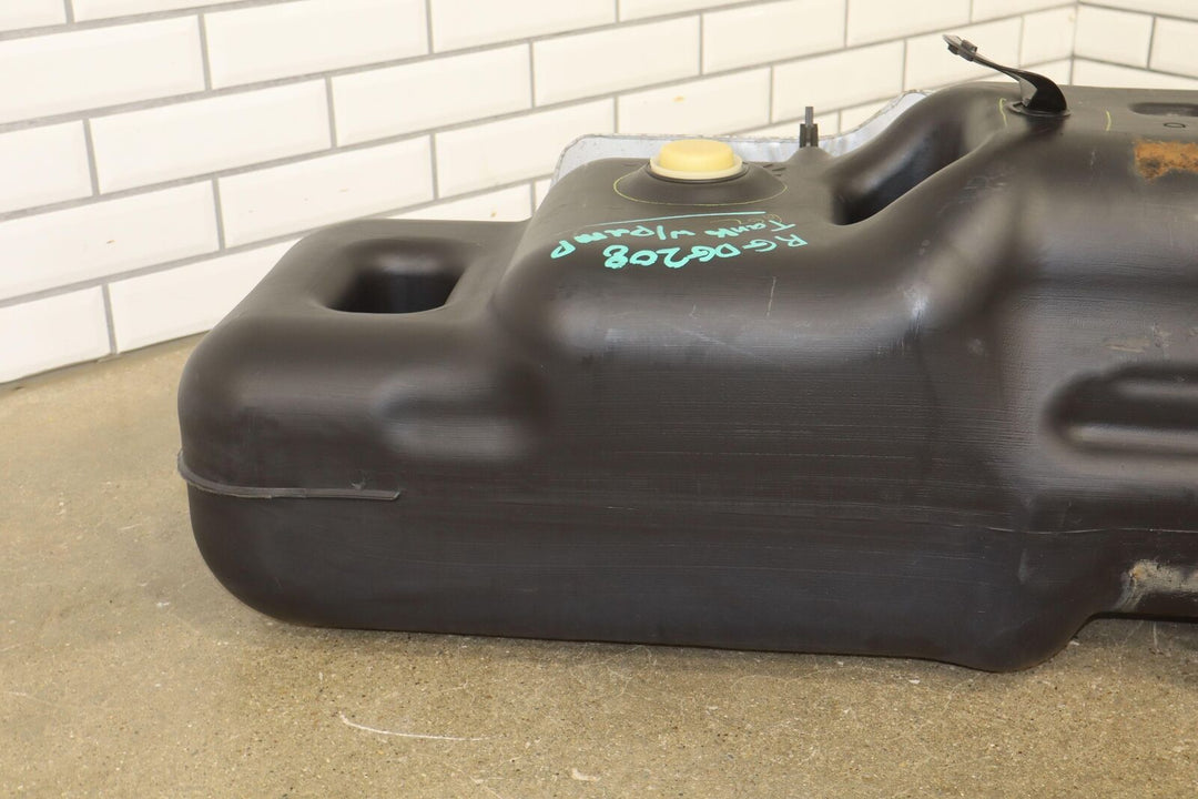 13-23 RAM 6.7L Cummins Diesel Fuel Tank 6' 4" 31 Gallon Assembly