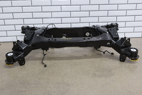 17-23 Dodge Challenger R/T Rear 6.4L Bare Undercarriage Crossmember (28K)