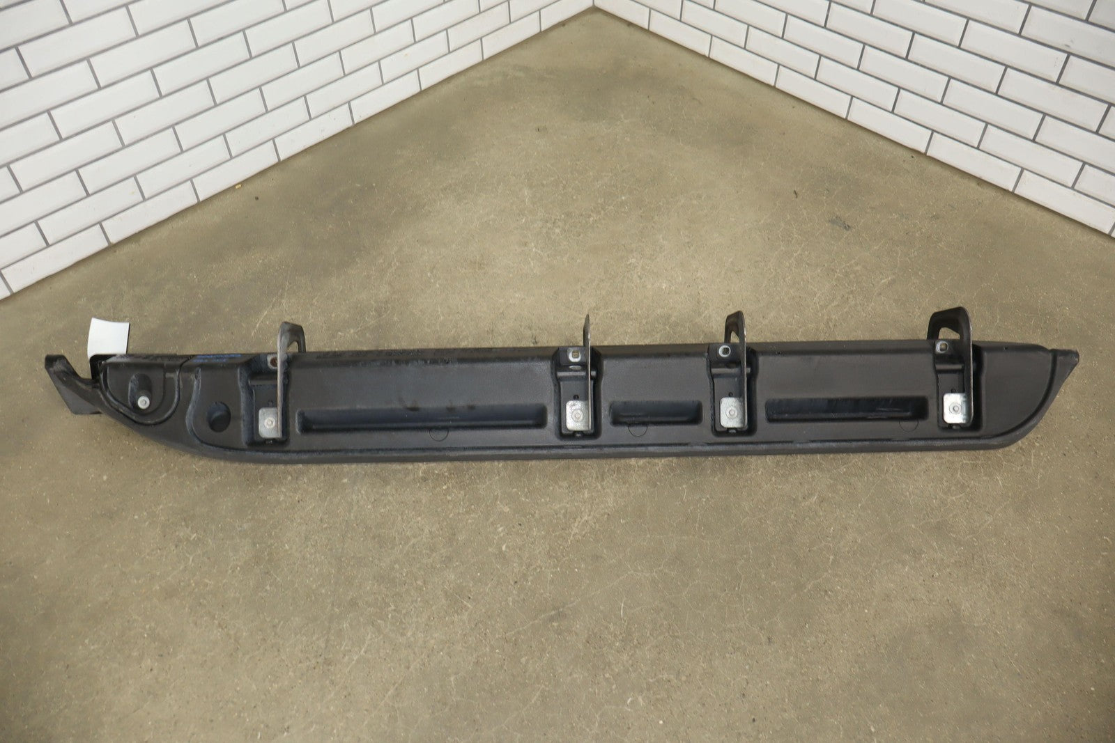 ボディプロ テン【YUKON】 07-14 GMC Yukon Denali SWB Right RH Chrome Trim Running Board Step