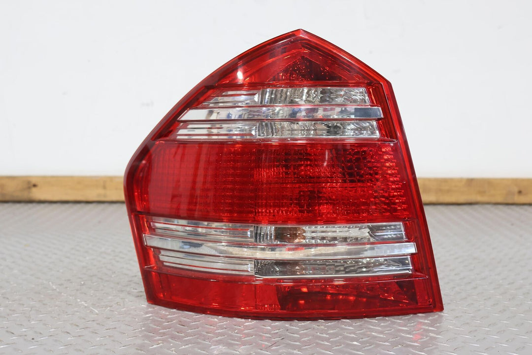 07-09 Mercedes GL450 Left LH Upper Tail Light Lamp (Tested) Repaired Tab