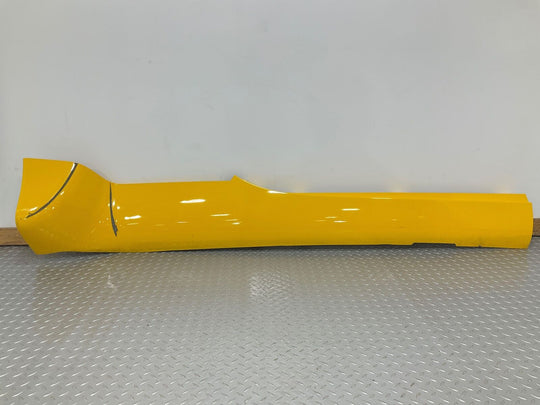 03-06 Chevy SSR Right RH Main Center Rocker Moulding (Yellow Tintcoat 79U)