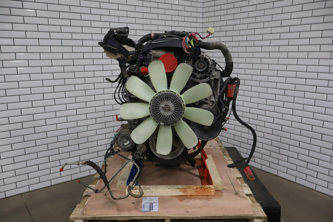 Chevy 6.0L LQ4 Vortec Engine / 4x4 4L80E Transmission / Transfer Case Liftout