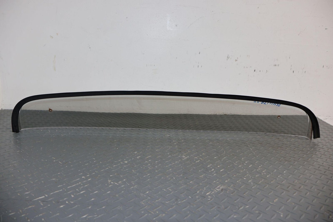 03-09 Hummer H2 Tinted Sunroof Visor Wind Deflector Bug Shield -Weathered Finish